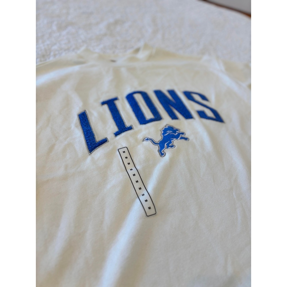NFL Team‎ Apparel Detroit Lions Women Medium Crewneck Sweatshirt (sleepwear tag) - Picture 2 of 6